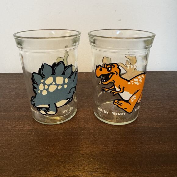 Vintage Welch's Jelly Jar Dinosaur Glasses Stegosaurus Tyrannosaurus Rex 1988 - Picture 1 of 16